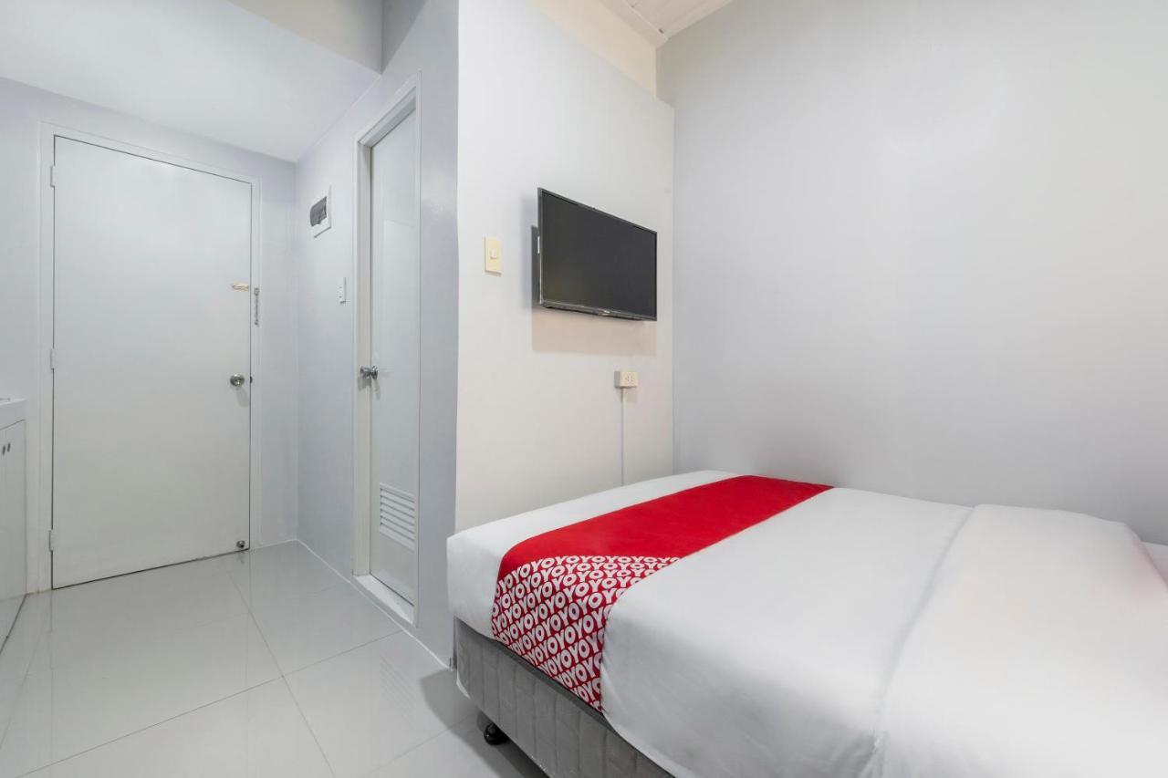 Super Oyo 515 Finnex Hotel Mandaluyong Εξωτερικό φωτογραφία