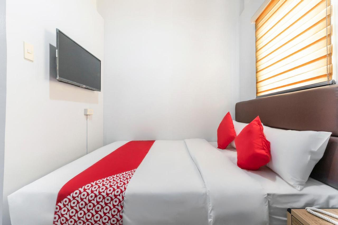 Super Oyo 515 Finnex Hotel Mandaluyong Εξωτερικό φωτογραφία