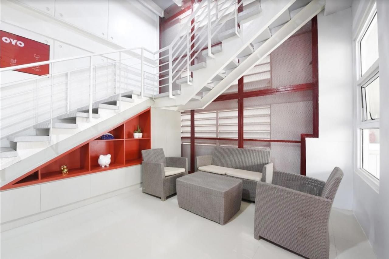 Super Oyo 515 Finnex Hotel Mandaluyong Εξωτερικό φωτογραφία
