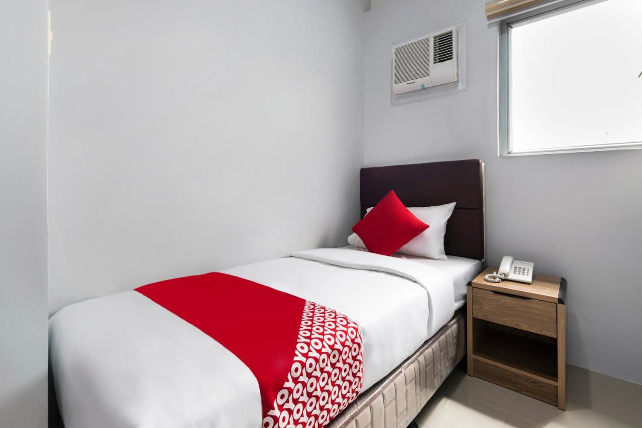 Super Oyo 515 Finnex Hotel Mandaluyong Εξωτερικό φωτογραφία